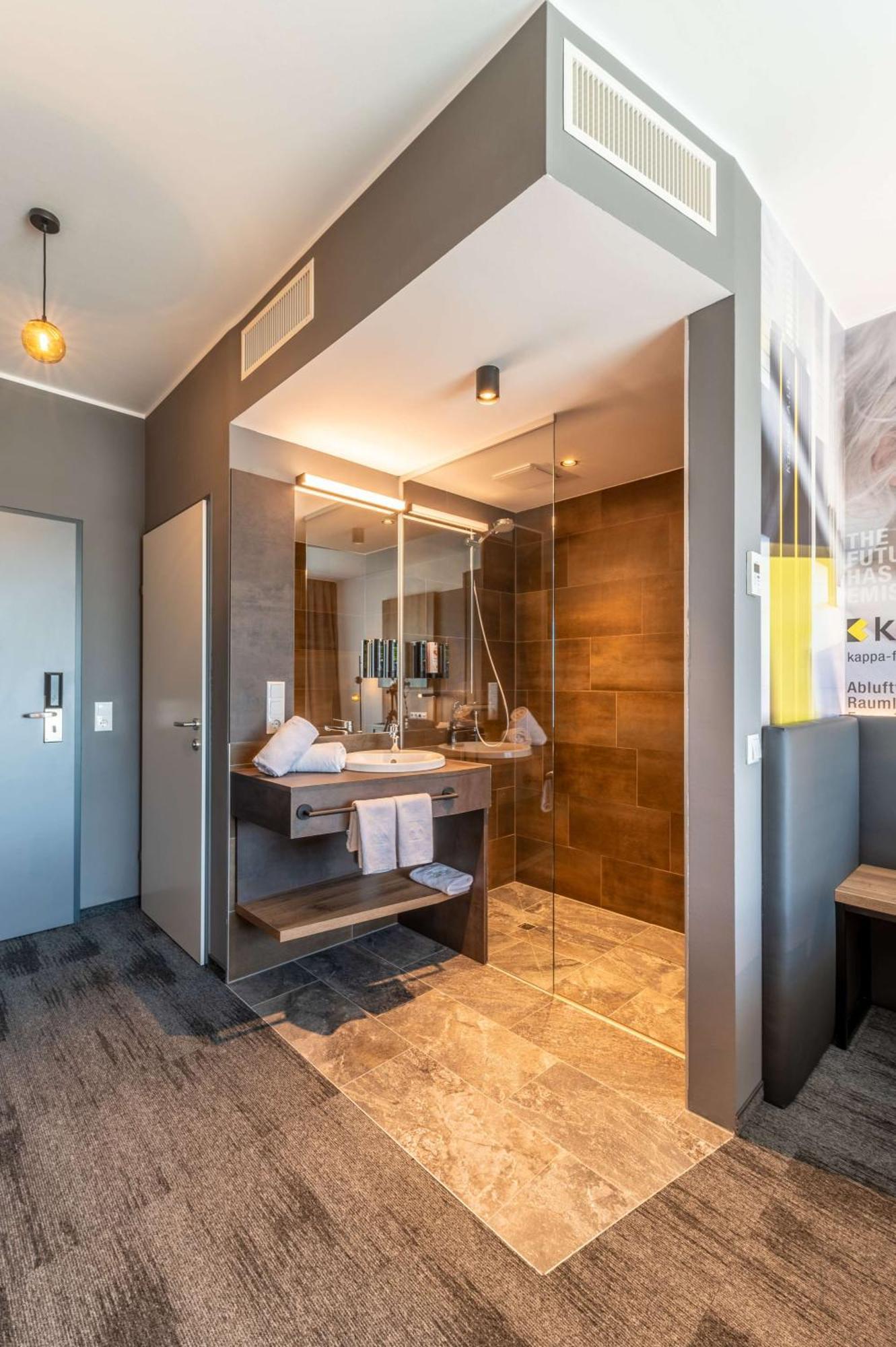 Aiden By Best Western Stadtgut Hotel Steyr - Free Parking Ngoại thất bức ảnh